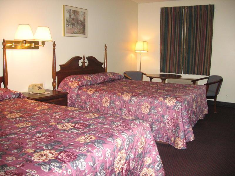 Old Bardstown Inn Экстерьер фото