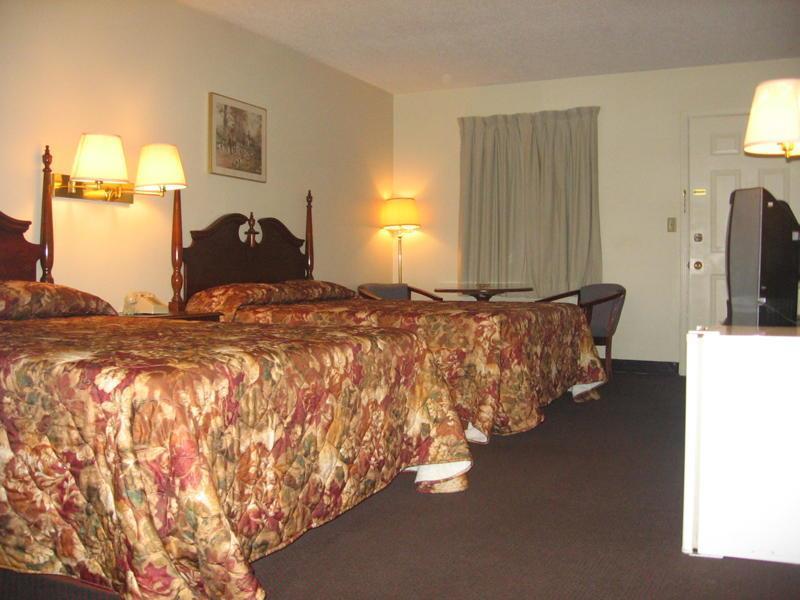 Old Bardstown Inn Экстерьер фото